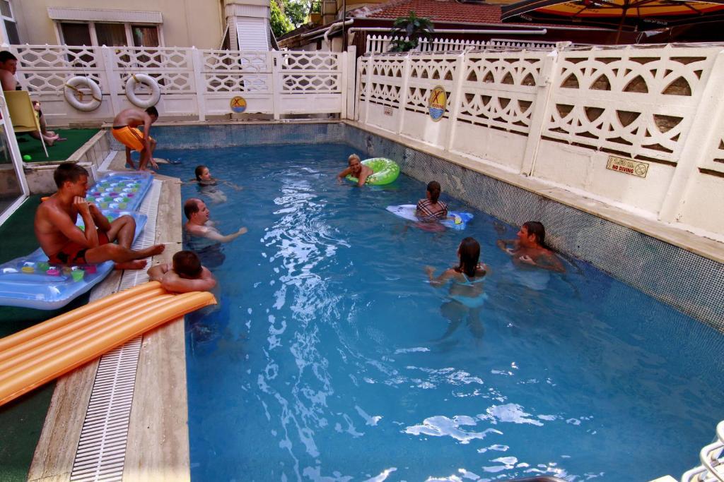 Kleopatra Bavyera Hotel Alanya Exterior photo